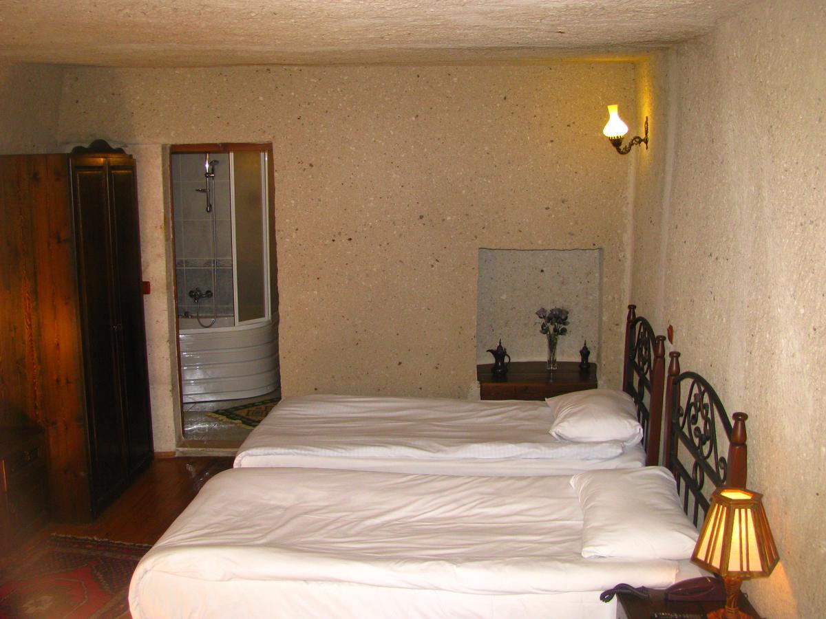 เนเจอร์ พาร์ค เคฟ โฮเทล Hotel เกอเรเม ภายนอก รูปภาพ